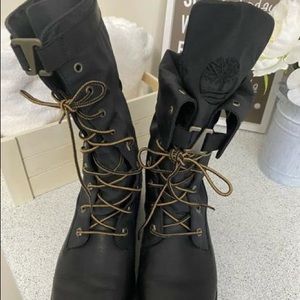 Women combat boots